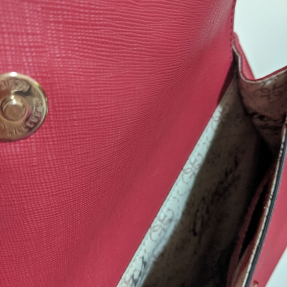 Guess Bag - Picture 5 of 7